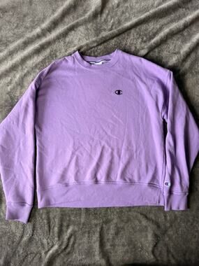 Champion Medium Lavender Purple Fleece Crewneck Sweatshirt